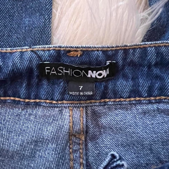 ✰ straight leg jeans ✰ - Picture 3 of 4